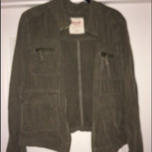 olive green army jacket